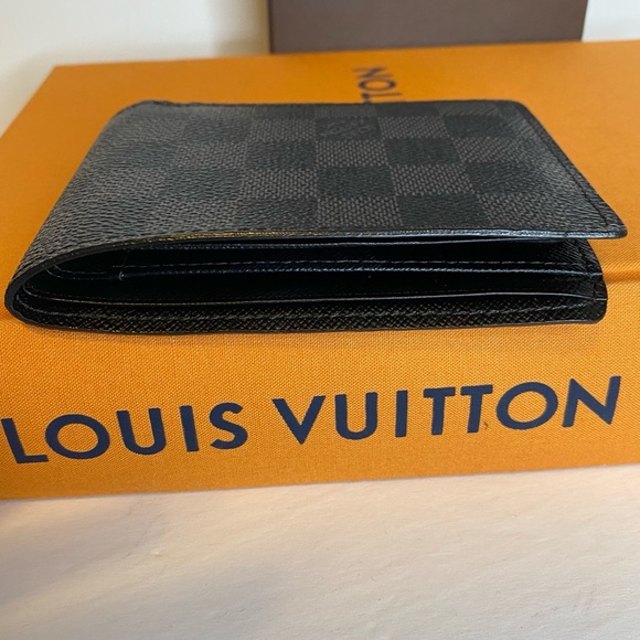 ❌❌SOLD❌❌ Louis Vuitton wallet - Picture 12 of 12